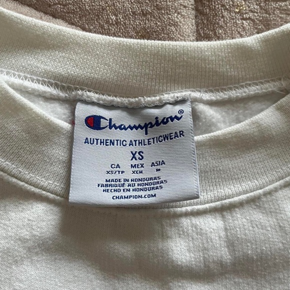 Champion Mens white crewneck sweater size XS - Picture 3 of 3